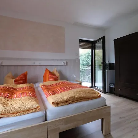 Hofmann Guest house 3*